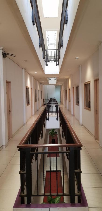 Hotel Dequr Jakarta Kota Esterno foto
