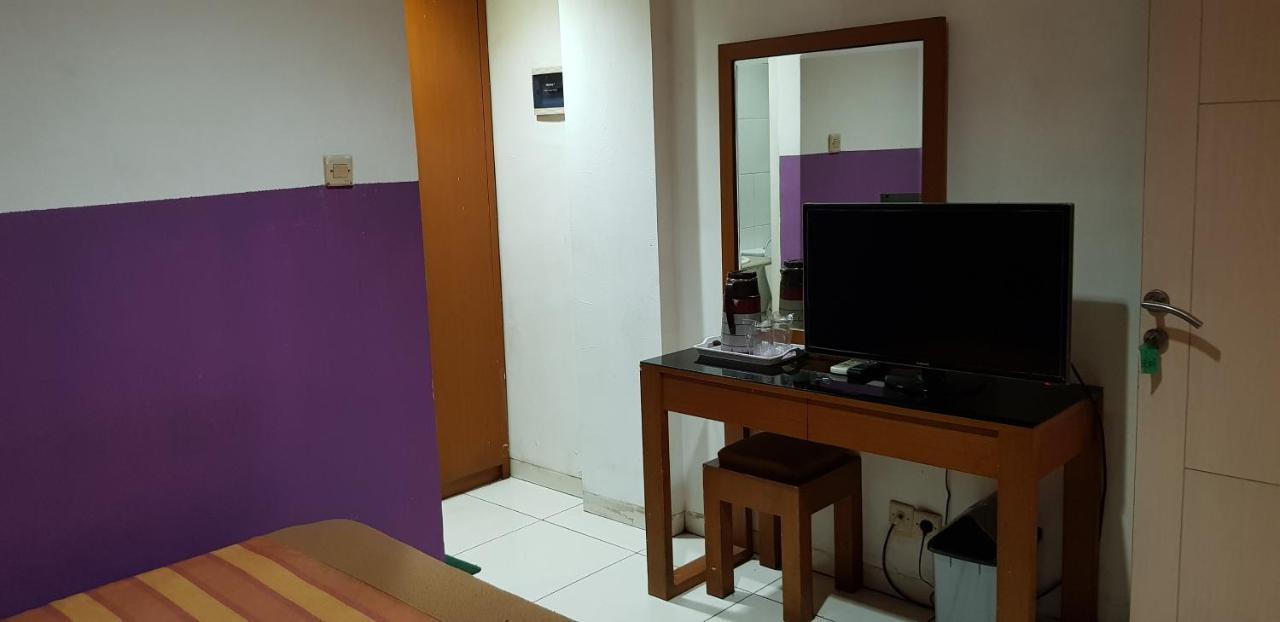 Hotel Dequr Jakarta Kota Esterno foto