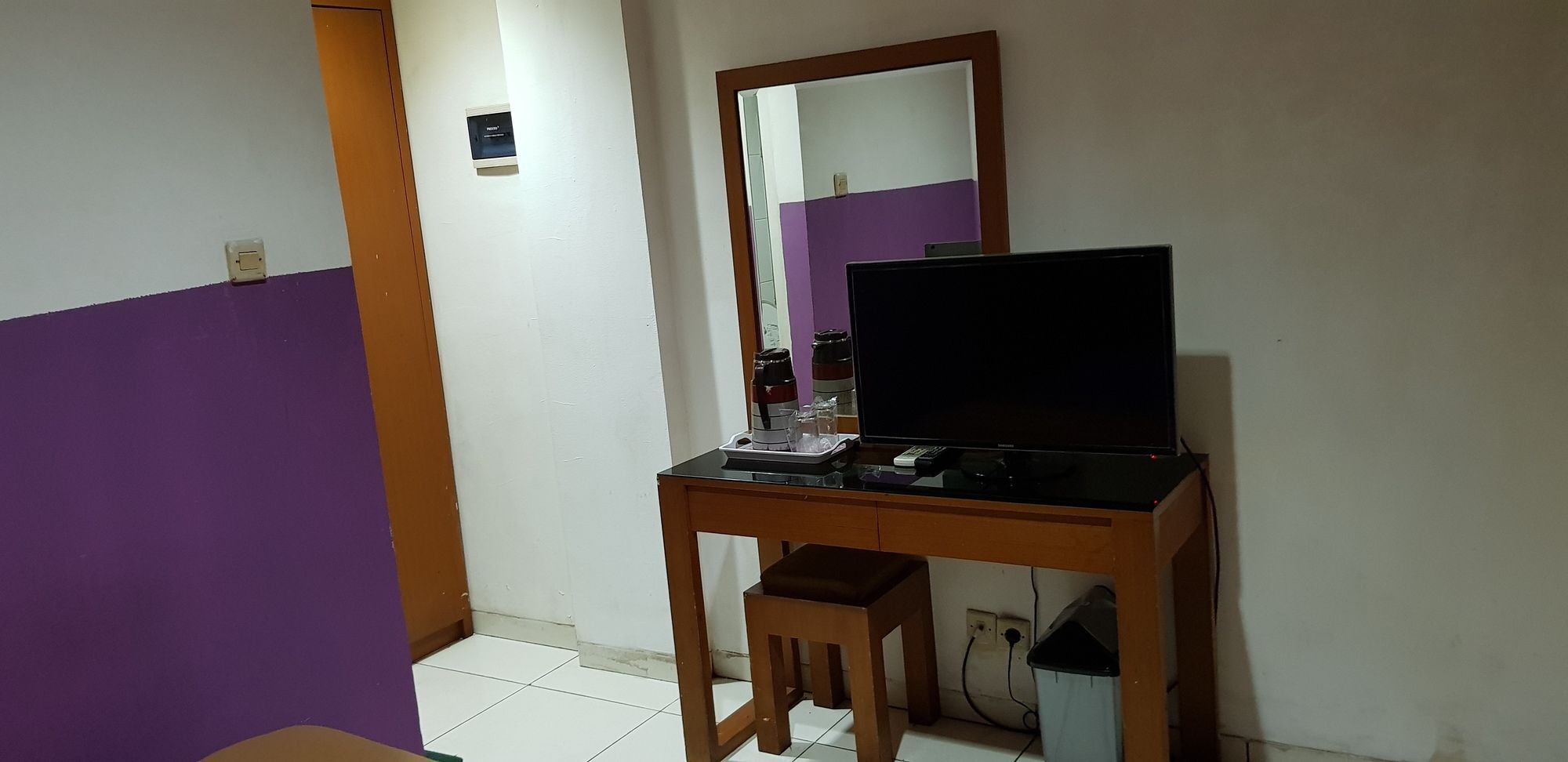 Hotel Dequr Jakarta Kota Esterno foto