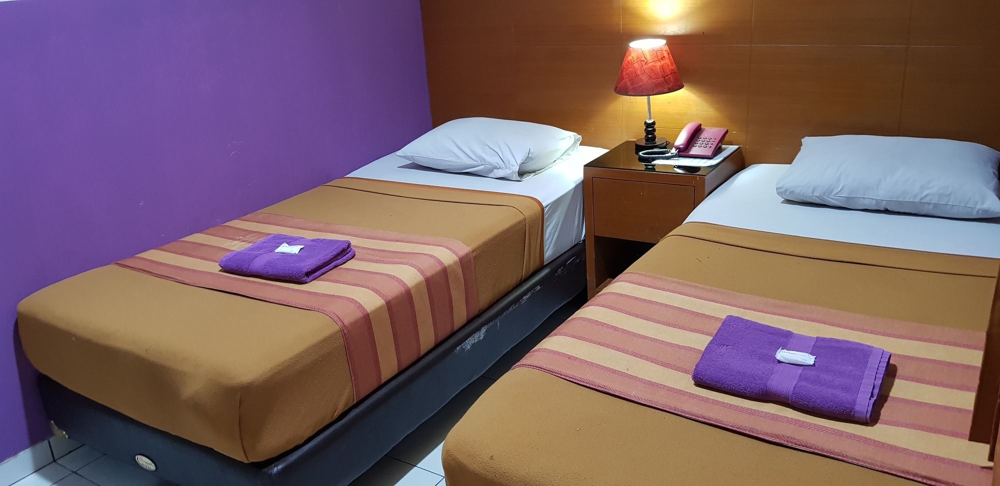 Hotel Dequr Jakarta Kota Esterno foto
