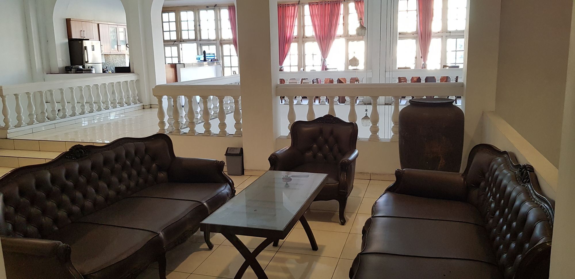 Hotel Dequr Jakarta Kota Esterno foto